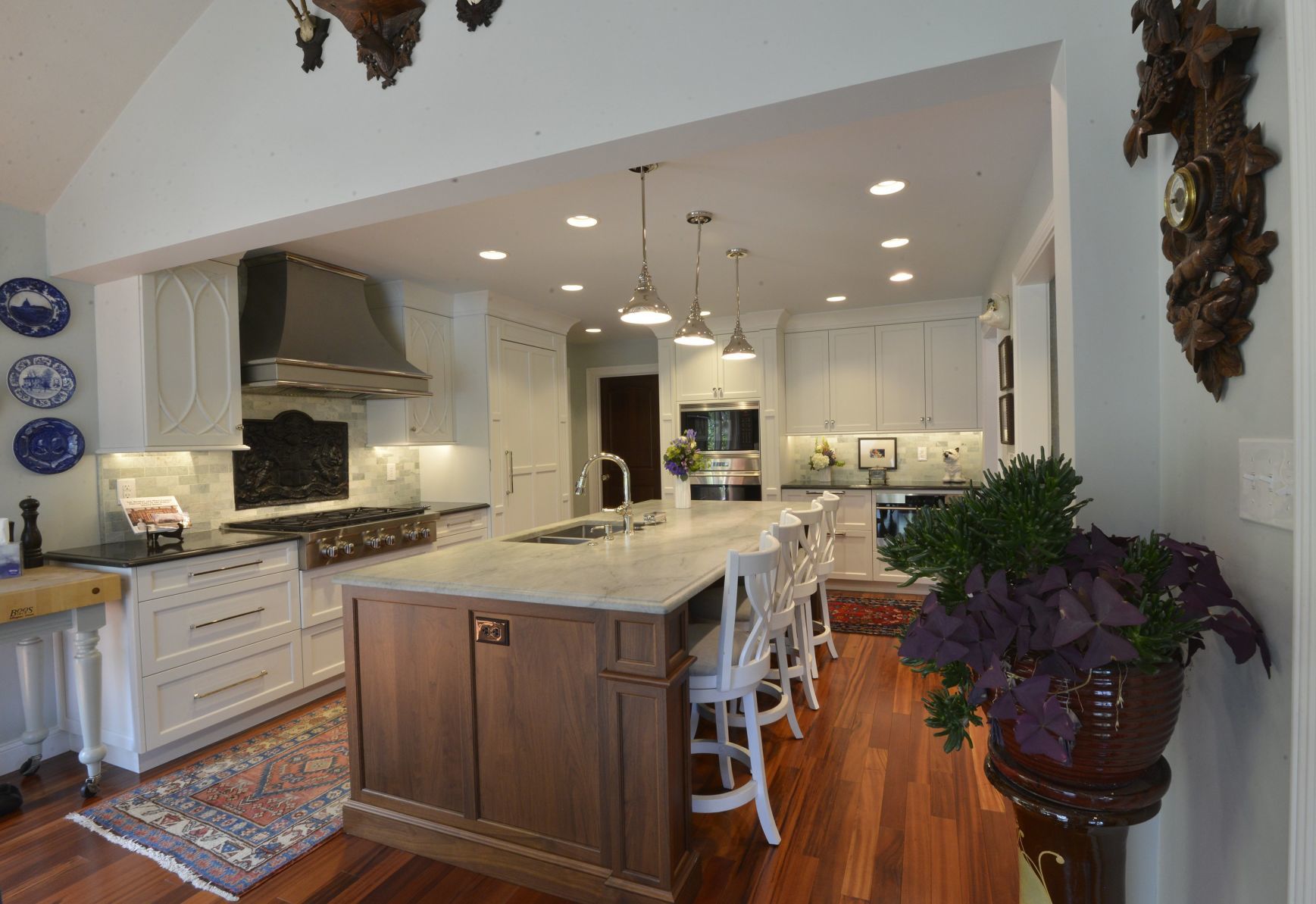 At Home with Margaret Lowery in her Lake Christine Drive home